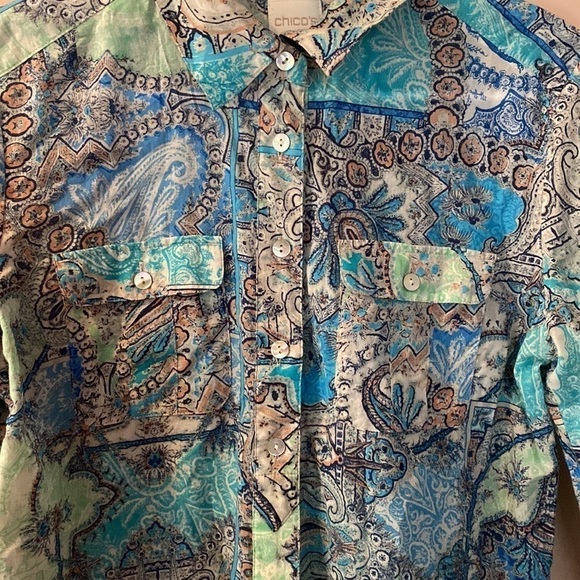 Chicos Button Down Top - Picture 4 of 8